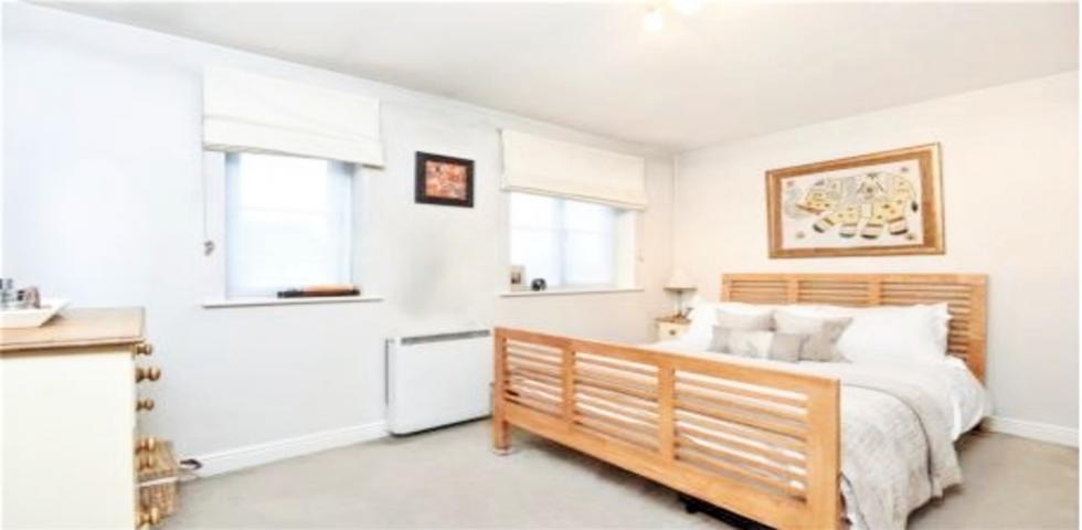 			NEW INSTRUCTION, 1 Bedroom, 1 bath, 1 reception Flat			 Windmill Drive, CRICKLEWOOD